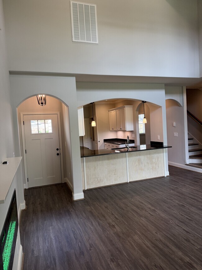 Photo - 4429 65th St