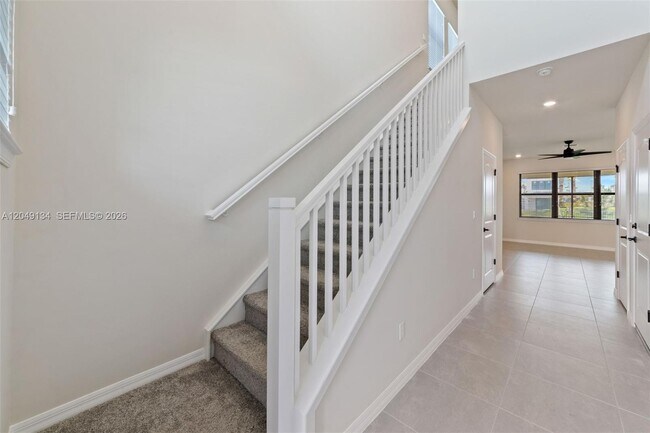 4470 Waterside Dr