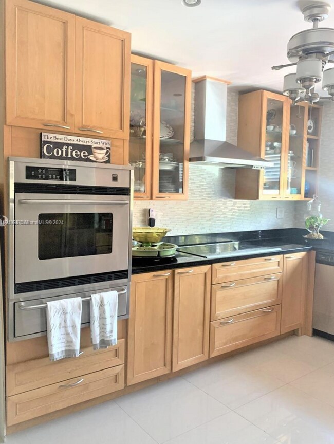 3801 S Ocean Dr Unit 15v