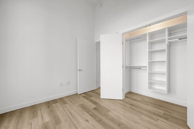 Photo - Hamilton Cove - #310A Unit 310A