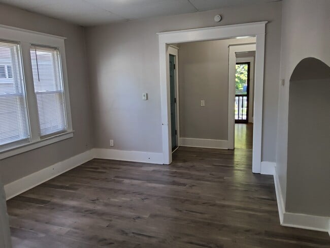 Photo - 1191 S Plymouth Ave