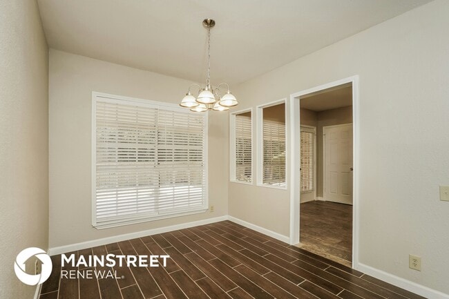 Photo - 8643 Silent Oaks