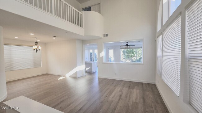 Photo - 3058 Blazing Star Dr