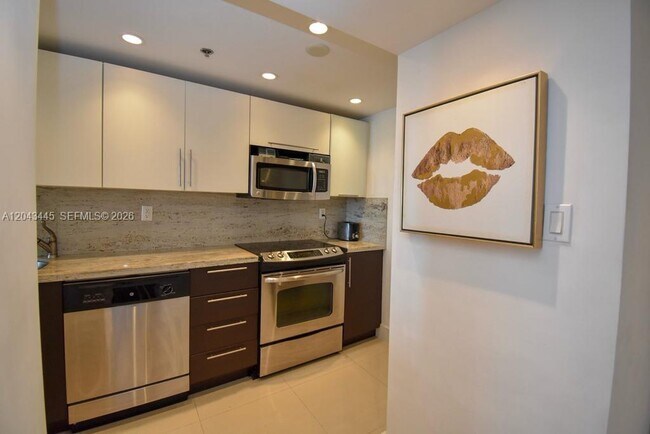 100 Lincoln Rd Unit 1507