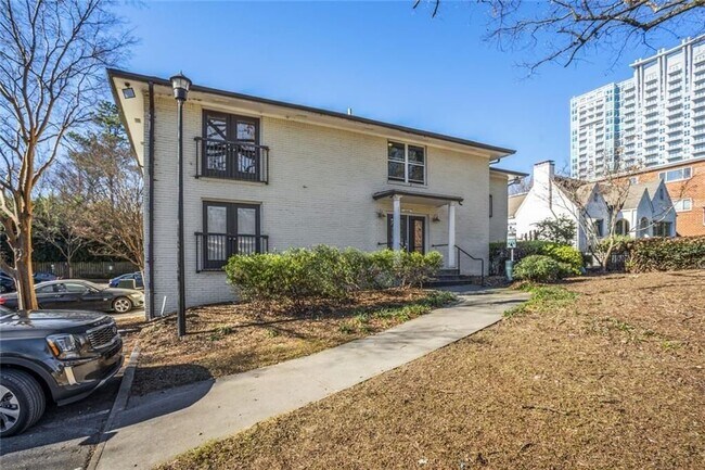 Photo - 48 Peachtree Ave NE