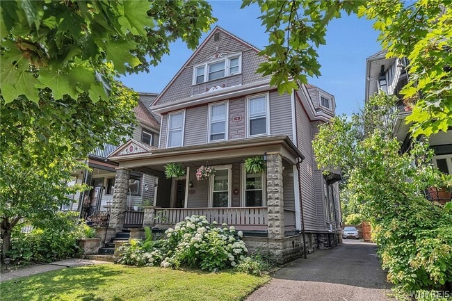 Photo - 370 Bryant St