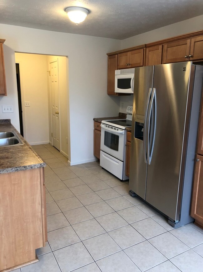 Photo - 41 Arthurian Way