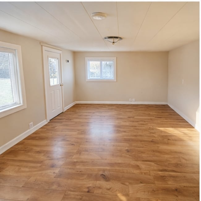 Photo - 10 SE Roosevelt Ave Unit #1