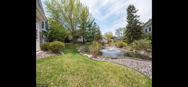 Photo - 10918 Quebec Ave S