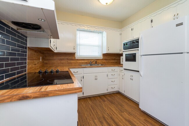 Photo - Updated Modern Campus Home!