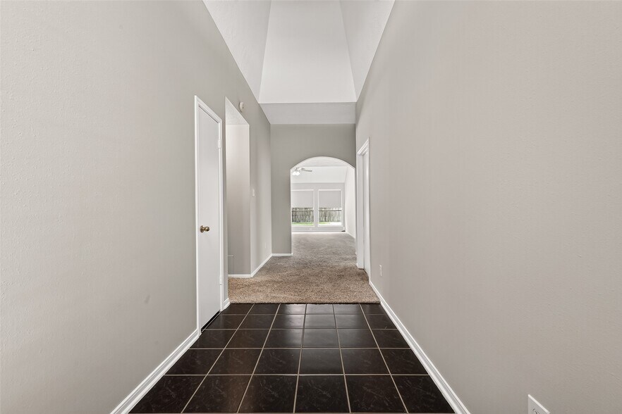 17123 Pecan Acres Dr