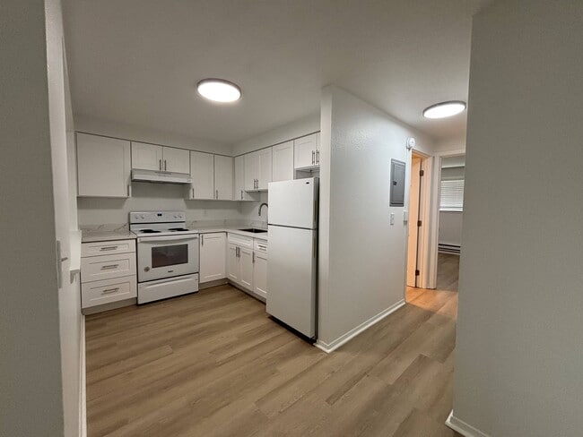 Photo - Bridgeview Flats