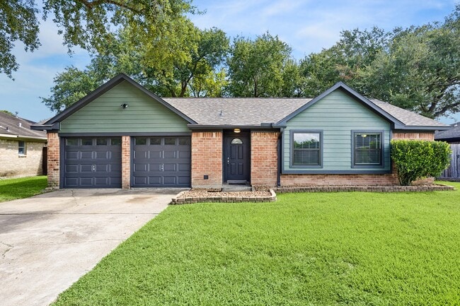Building Photo - 1605 Cypress Hollow St