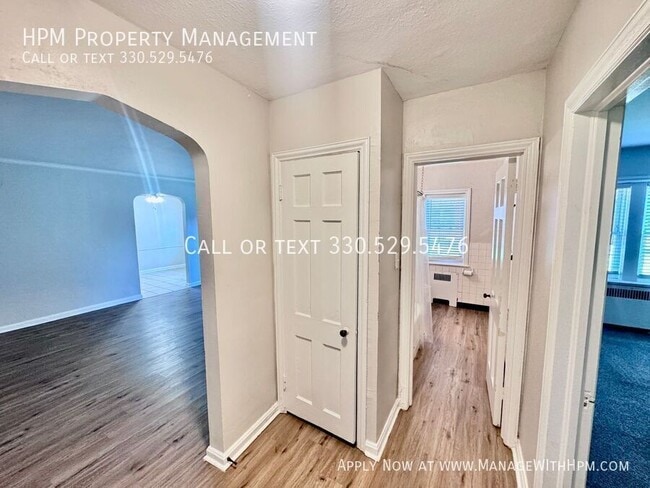 Photo - 3363 Warrensville Center Rd Unit GM-109