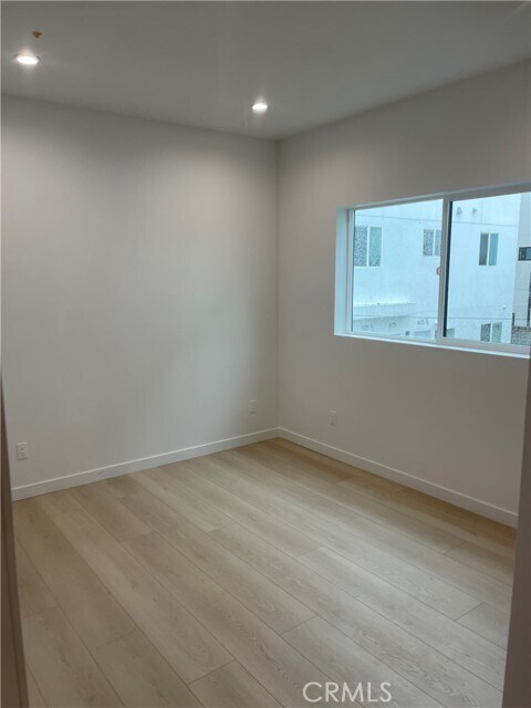 Photo - 611 W 41st Pl Casa Adosada