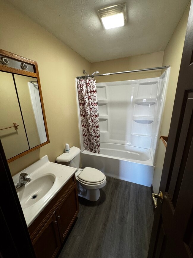 Photo - Oakwood Unit 16