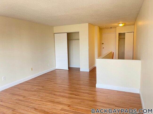 Photo - 1078 Boylston St Unit 2