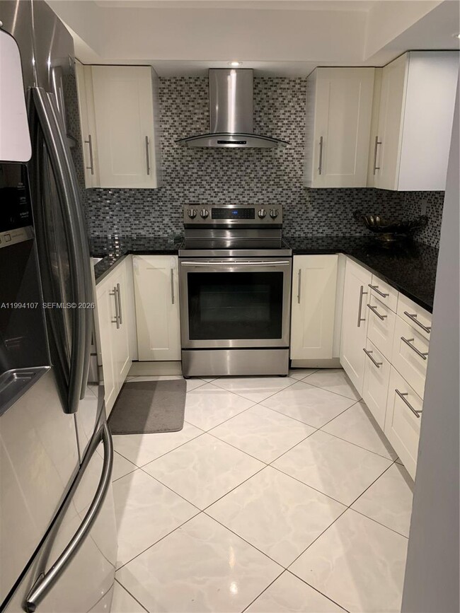 Building Photo - 501 Three Islands Boulevard Unit 108