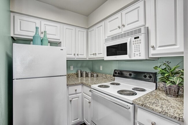 Photo - Legends at River Oaks