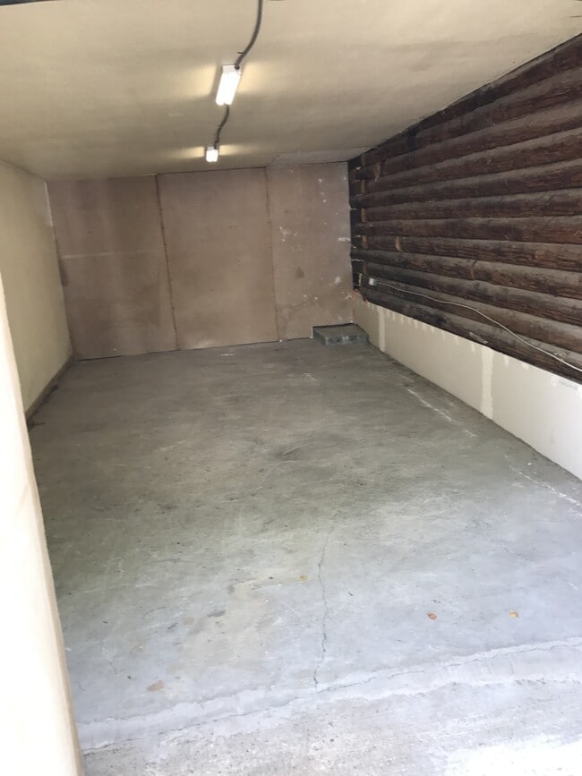 Photo - Log Home for Rent in North Pole!