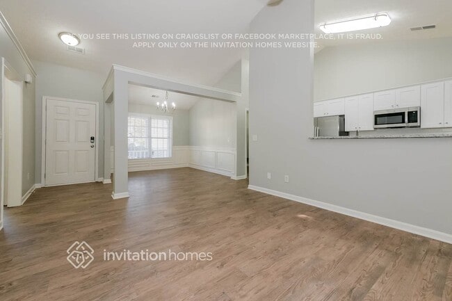 Photo - 71 Bellaire Ln