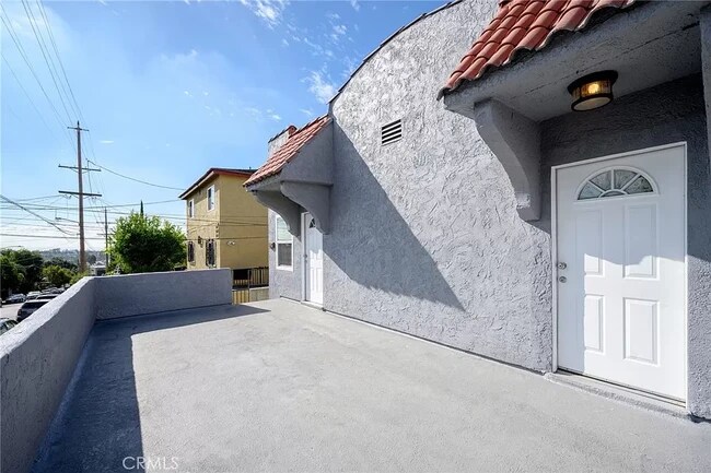 front Portch of the house - 623 Brittania St