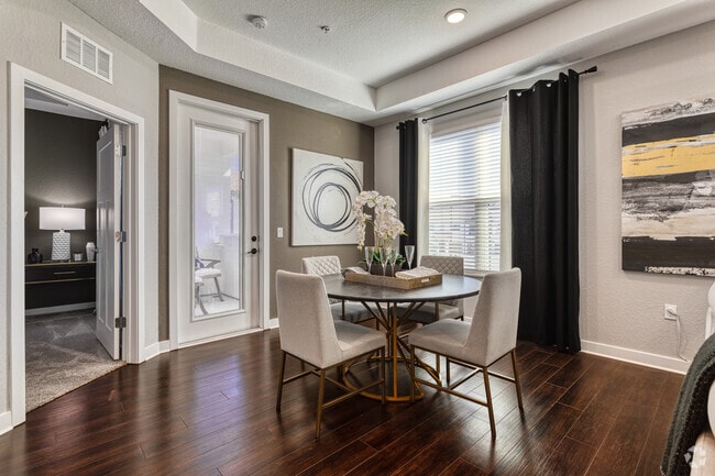 2HAB, 2BA - 1128SF
