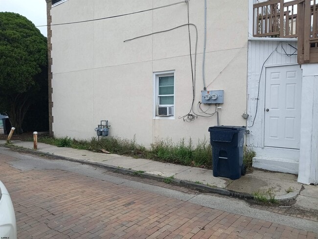 Photo - 1 N Parker Ave Unit 2