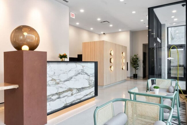 Photo - 1125 Tilden St