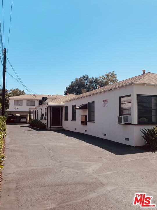 Photo - 604 Windsor Rd Unidad B