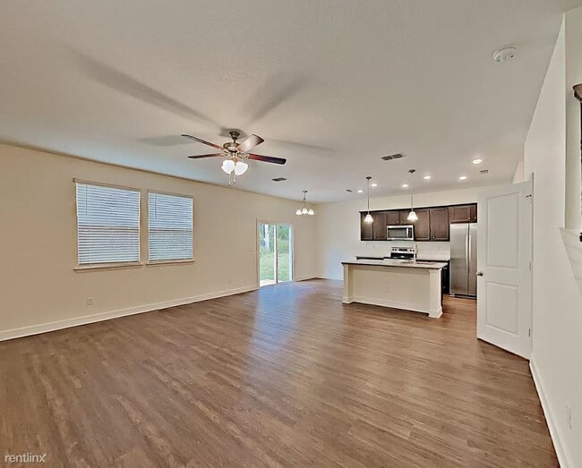 Photo - 3 br, 2.5 bath House - 8638 Highfield Avenue