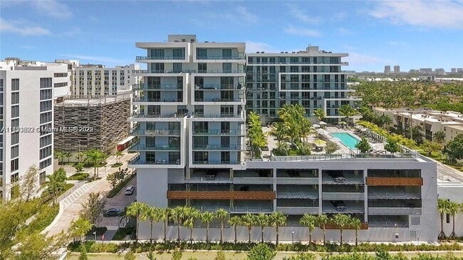 Photo - 2960 NE 207th St Unidad 1106