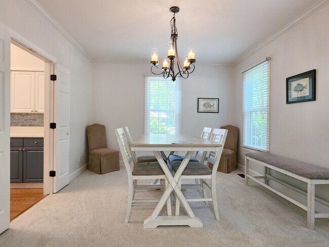 Photo - 207 Golden Bear Dr