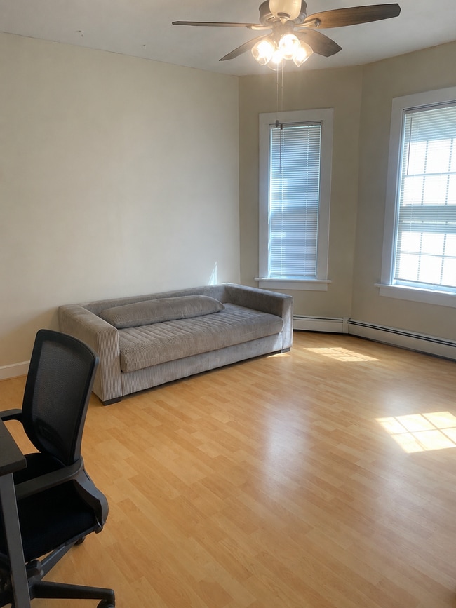 Photo - 50 Linden St