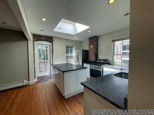 151 Highland St Unit 2
