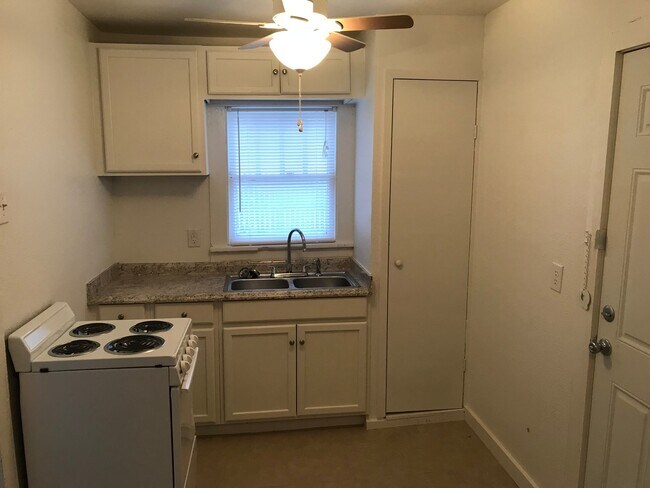 Photo - ONE BEDROOM HOME IN SOUTH ABILENE