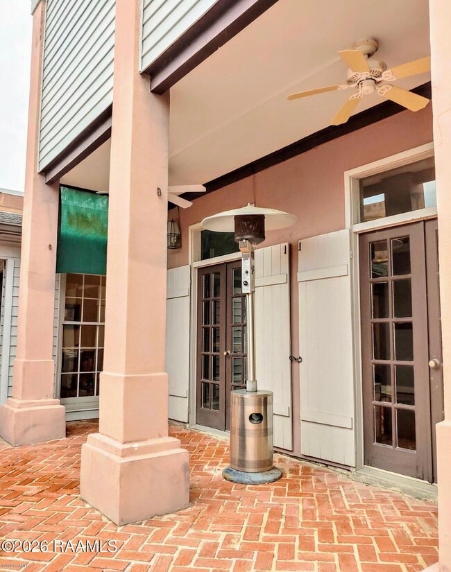 Photo - 201 Ursuline St