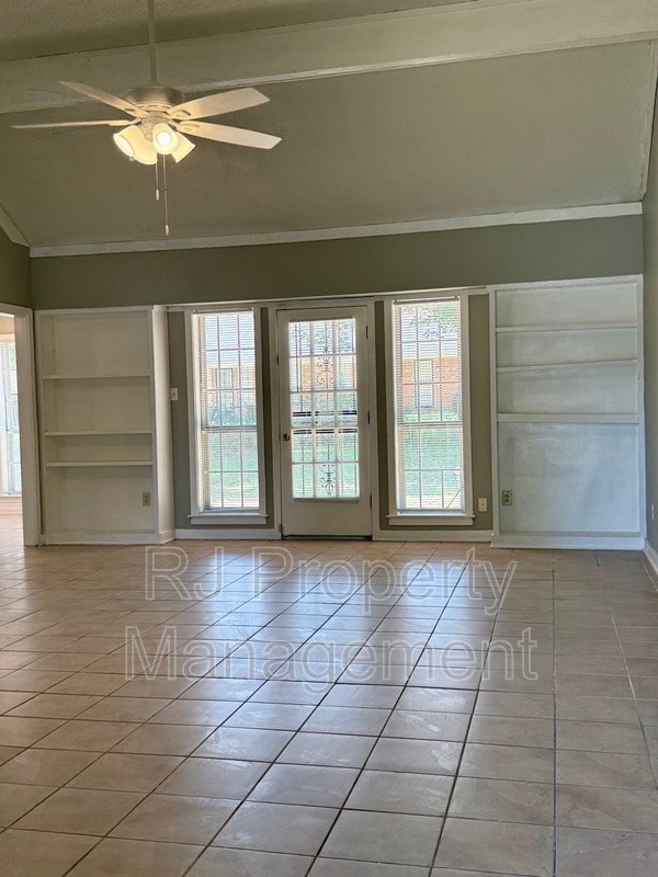Photo - 4521 Stony Point Dr