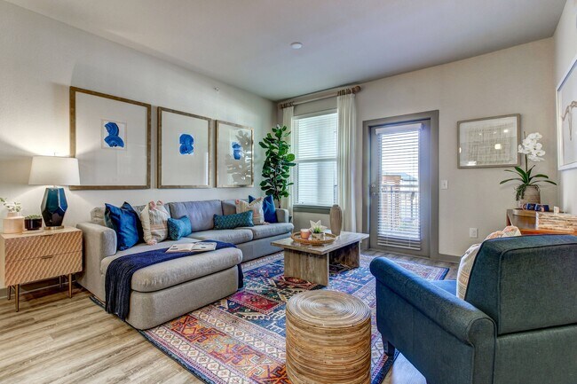 Photo - Birwood Heights