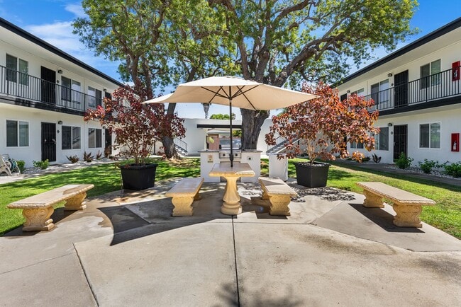 Photo - Westside Apartments