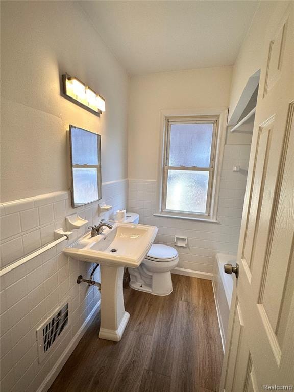 Photo - 11101 Kennebec St