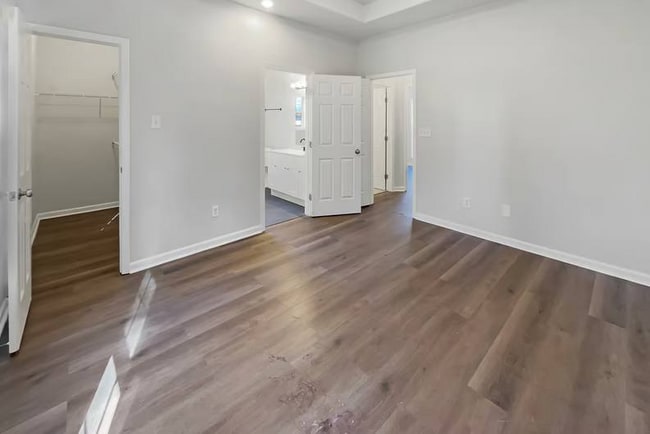 Photo - 6700 N Charlotte St