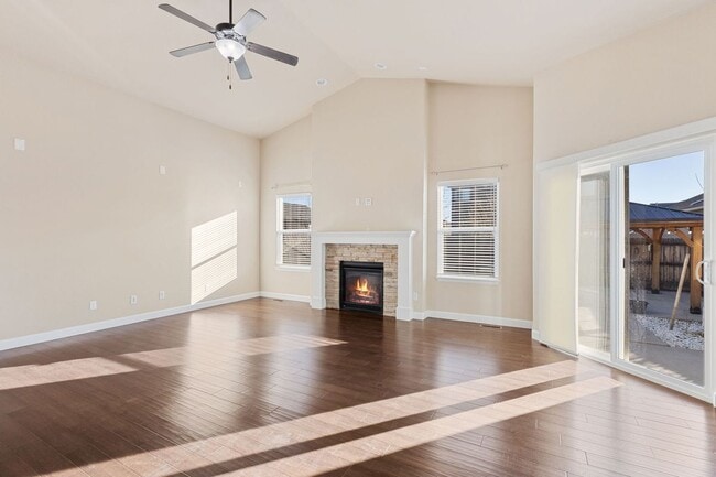 Photo - 7563 Bigtooth Maple Dr