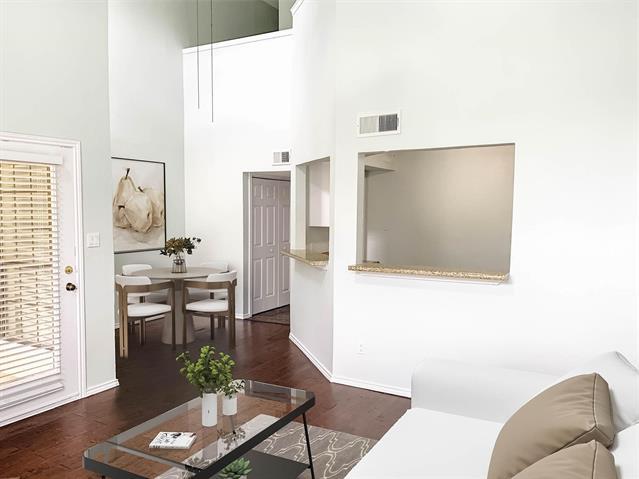Building Photo - 9601 Forest Ln Unit 1024 Rental