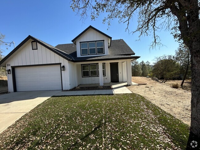 Building Photo - 30179 Corral Dr Rental