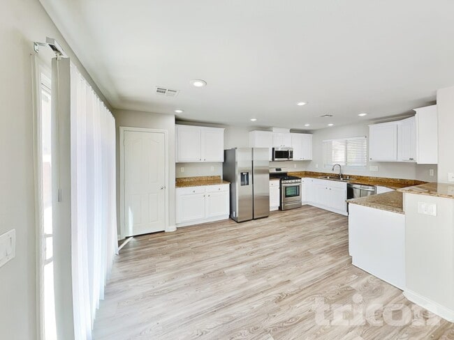 Photo - 129 Snow Dome Ave