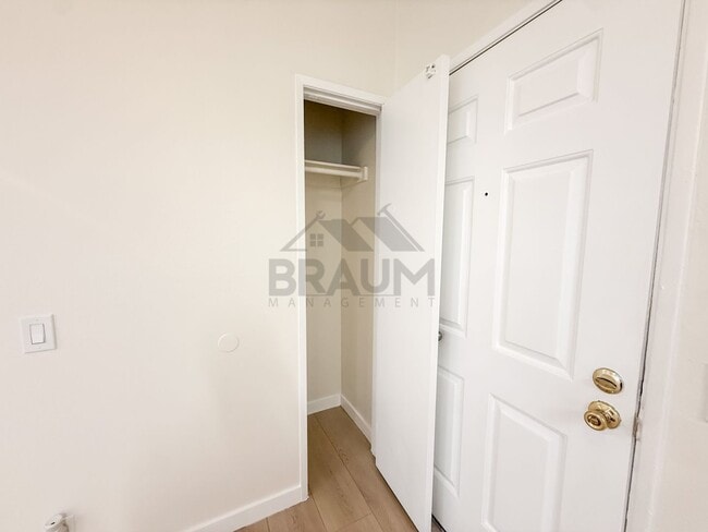Photo - 11459 Collins St Unit 215