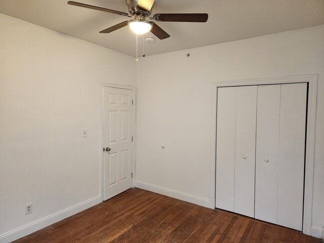 Photo - 107 Hollingsworth St Unit 01