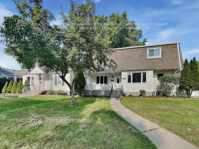 Building Photo - 9722 S 51st Ave Rental