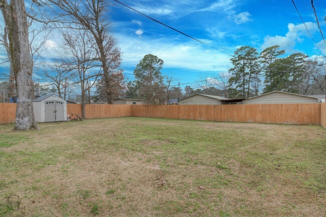 Photo - 9478 Poinsettia Dr